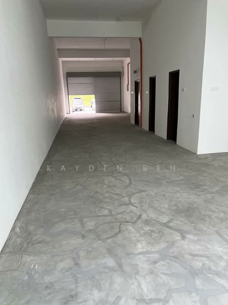 For Sale - Pusat Perdagangan Kempas