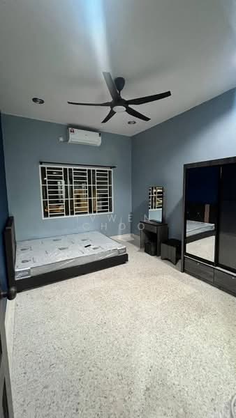 For Rent - Taman Perling