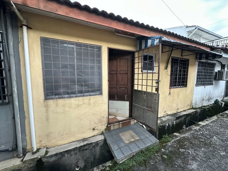 Rumah Teres 1 Tingkat untuk Dijual di Shah Alam (Selangor) - Michelle Tan - Exterior - PropertyGuru.com.my