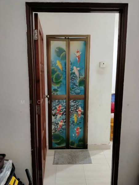 Rumah Teres 1 Tingkat untuk Dijual di Shah Alam (Selangor) - Michelle Tan - Entrance - PropertyGuru.com.my