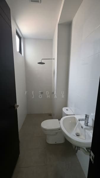 Rumah Teres 4 Tingkat untuk Dijual di Taman Tun Dr Ismail (Kuala Lumpur) - Ferdaus Johar - Bathroom - PropertyGuru.com.my