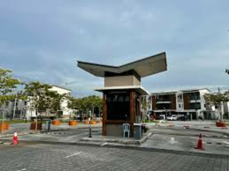 Townhouse for Rent in Taman Putra Perdana (Puchong) - Shally Pun - Exterior - PropertyGuru.com.my