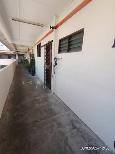 Flat for Sale at Pangsapuri Seri Perantau - Yogesvaran Poovan - Corridor - PropertyGuru.com.my
