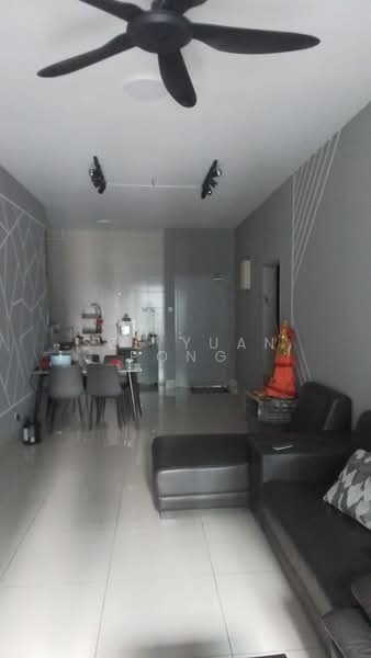 Servis Apartment untuk Dijual di Serviced Residence @ Razak City Residences (RC Residences) - Sze Yuan Pong - Living Room - PropertyGuru.com.my