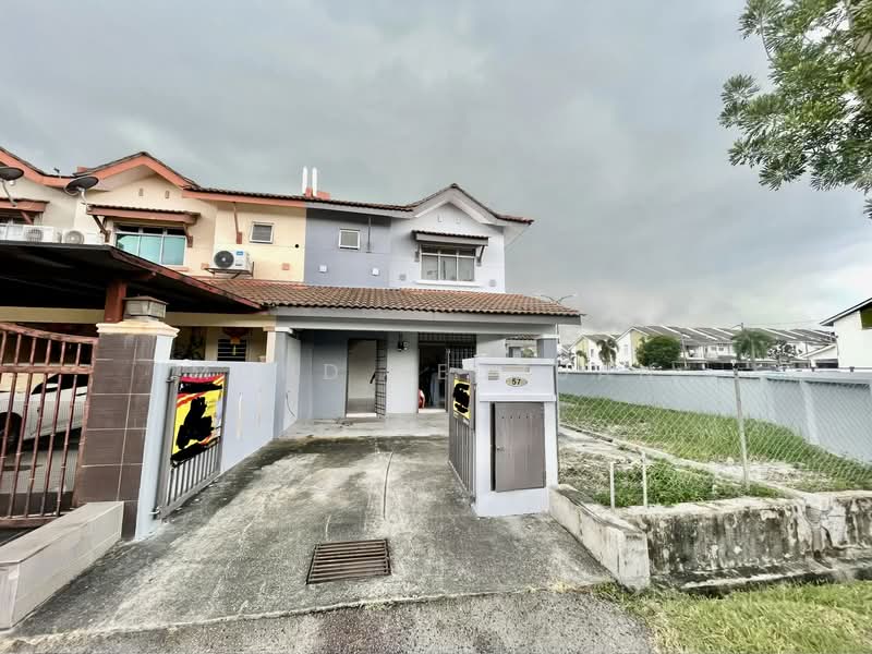 2-storey Terraced House for Sale in Taman Tasik Puchong (Puchong) - Mohd Redzuan - Exterior - PropertyGuru.com.my