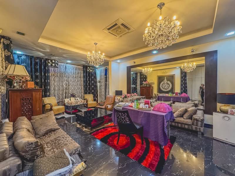 Bungalow for Sale in Kota Emerald (Rawang) - Ashraff Daniel - Living Room - PropertyGuru.com.my