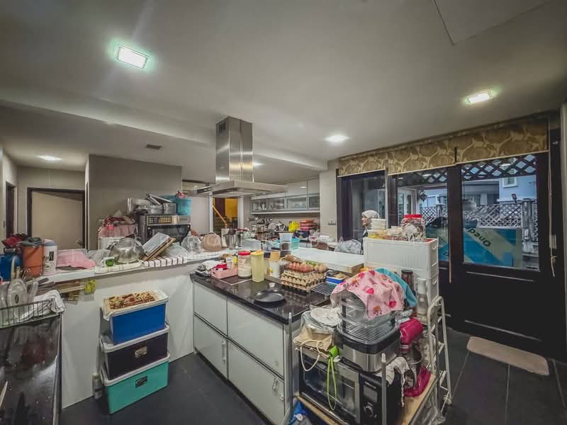 Bungalow for Sale in Kota Emerald (Rawang) - Ashraff Daniel - Kitchen - PropertyGuru.com.my