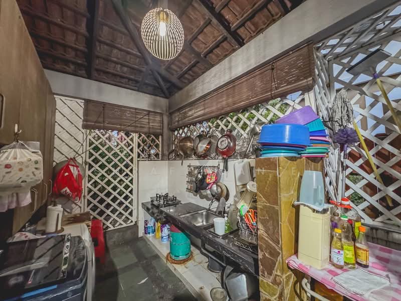 Bungalow for Sale in Kota Emerald (Rawang) - Ashraff Daniel - Kitchen - PropertyGuru.com.my