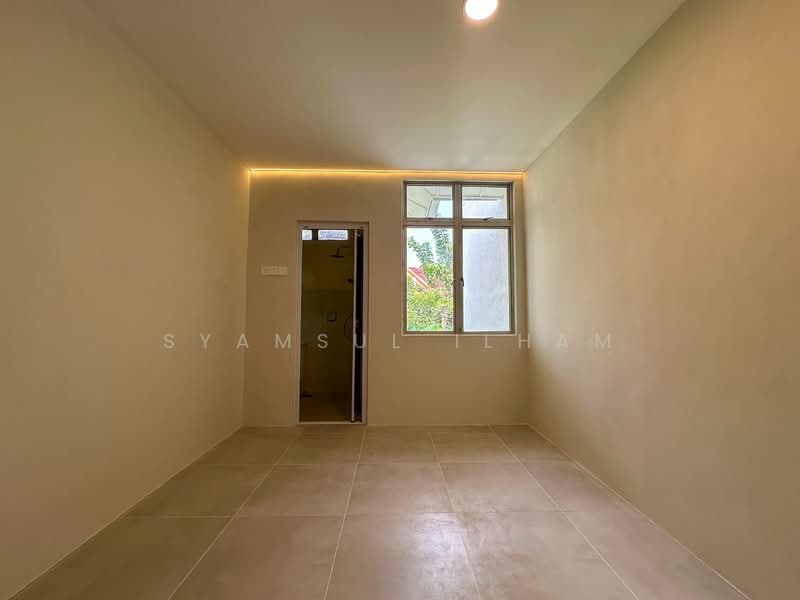 2-storey Terraced House for Sale in Ampang (Kuala Lumpur) - Syamsul Ilham - Interior - PropertyGuru.com.my