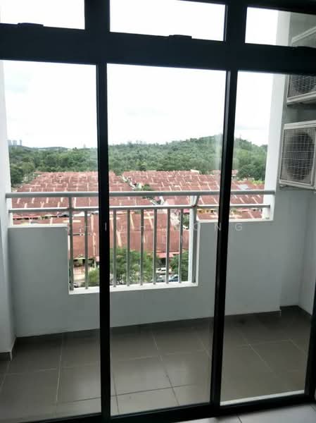 Servis Apartment untuk Dijual di Sky View - Shieh Long Chen - Balcony - PropertyGuru.com.my
