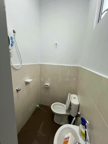 Rumah Teres 2 Tingkat untuk Dijual di Taman Pulai Mutiara (Iskandar Puteri (Nusajaya)) - Iden Tan - Bathroom - PropertyGuru.com.my