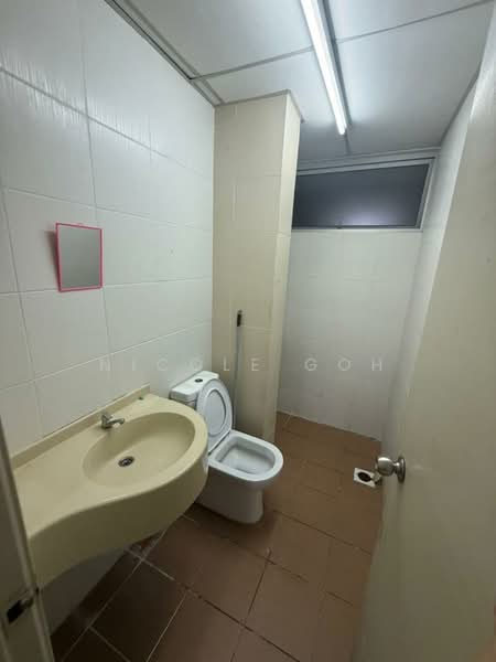 Condominium for Sale at Platinum Lake PV 16 - Nicole Goh - Bathroom - PropertyGuru.com.my