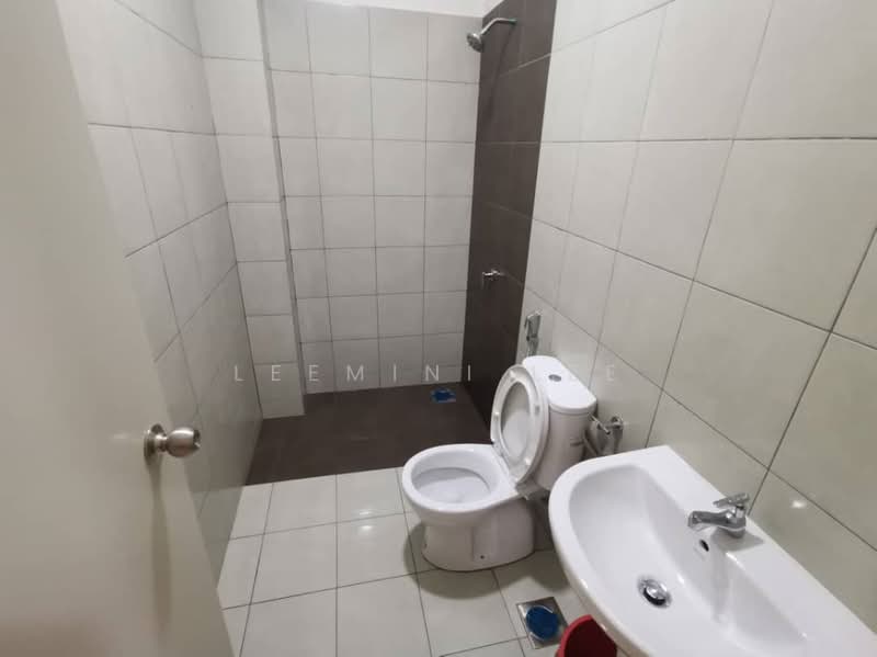2-storey Terraced House for Rent in Rawang (Selangor) - Leemini Lee - Bathroom - PropertyGuru.com.my