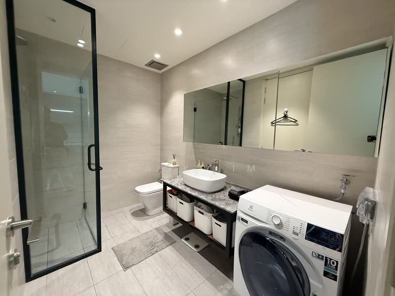 Servis Apartment untuk Dijual di Residensi Solaris Parq - Zack Lim - Bathroom - PropertyGuru.com.my