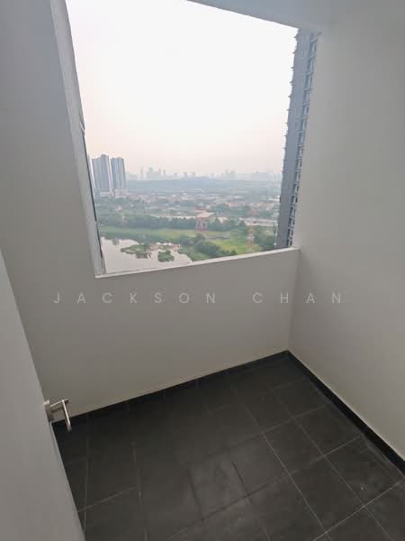 Kondominium untuk Dijual di Rumbia Residence - Jackson Chan - Balcony - PropertyGuru.com.my
