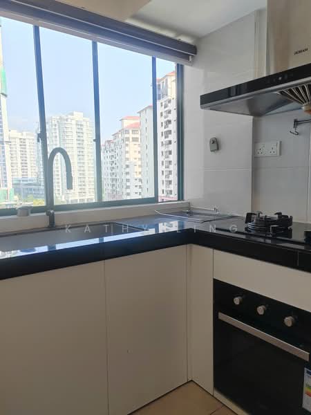 Kondominium untuk Dijual di Changkat View - Kathy Ling - Kitchen - PropertyGuru.com.my