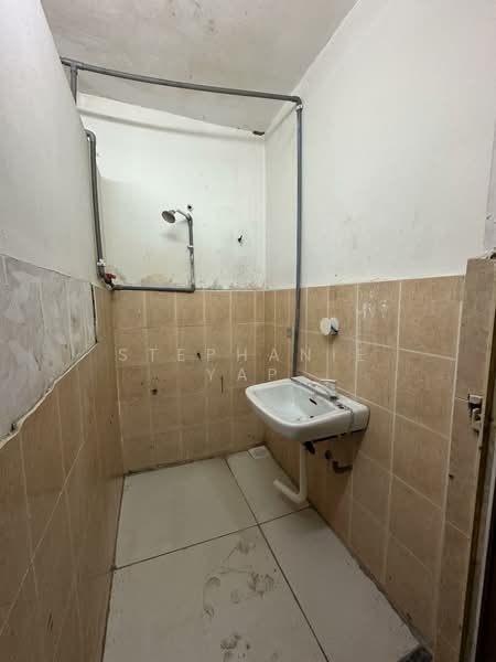 Service Residence for Rent at Taman Dato Hormat - Stephanie Yap - Bathroom - PropertyGuru.com.my