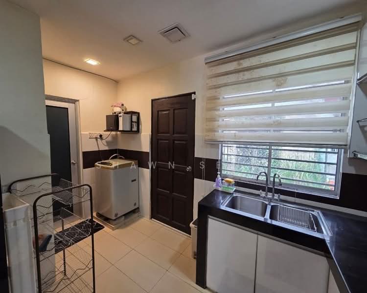 Rumah Teres untuk Dijual di Jenjarom (Selangor) - Shawn Seow - Kitchen - PropertyGuru.com.my