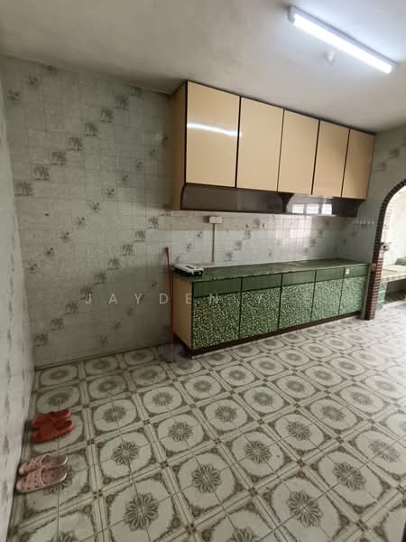 Rumah Teres 2 Tingkat untuk Dijual di Jalan Klang Lama (Old Klang Road) (Kuala Lumpur) - Jayden Yee - Kitchen - PropertyGuru.com.my