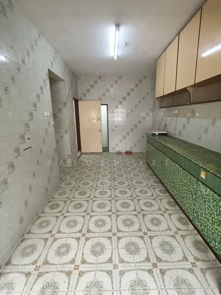 Rumah Teres 2 Tingkat untuk Dijual di Jalan Klang Lama (Old Klang Road) (Kuala Lumpur) - Jayden Yee - Kitchen - PropertyGuru.com.my