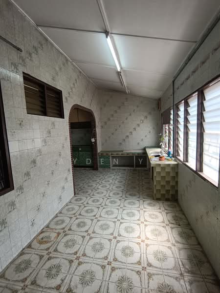 Rumah Teres 2 Tingkat untuk Dijual di Jalan Klang Lama (Old Klang Road) (Kuala Lumpur) - Jayden Yee - Kitchen - PropertyGuru.com.my
