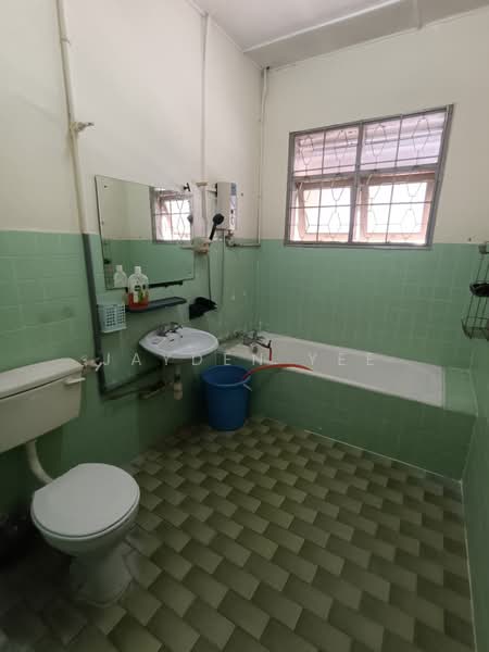 Rumah Teres 2 Tingkat untuk Dijual di Jalan Klang Lama (Old Klang Road) (Kuala Lumpur) - Jayden Yee - Bathroom - PropertyGuru.com.my