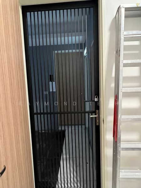 Kondominium untuk Disewa di QuayWest Residence - Raymond Teoh - Entrance - PropertyGuru.com.my