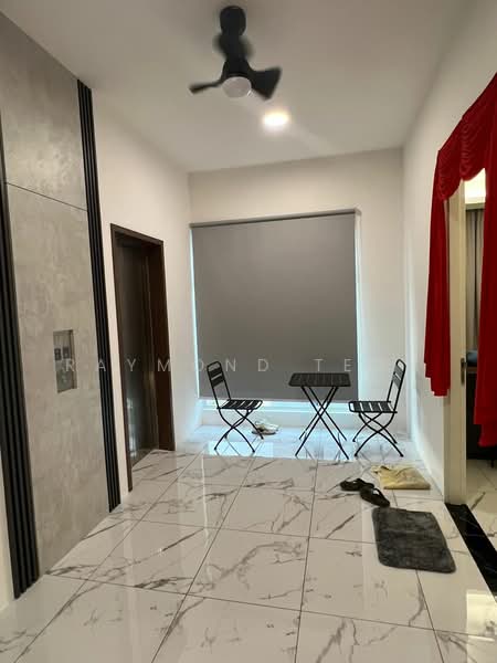 Kondominium untuk Disewa di QuayWest Residence - Raymond Teoh - Corridor - PropertyGuru.com.my