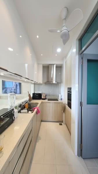 Service Residence for Sale at Southern Marina Residences - Kelvin Chee - Kitchen - PropertyGuru.com.my