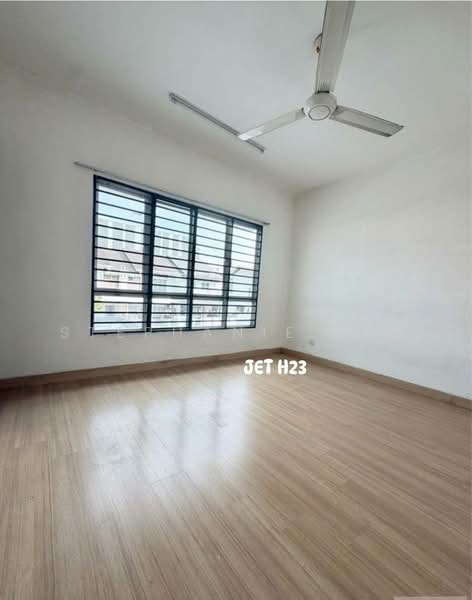 2-storey Terraced House for Sale in Bandar Bukit Raja (Klang) - Stephanie Lim - Interior - PropertyGuru.com.my