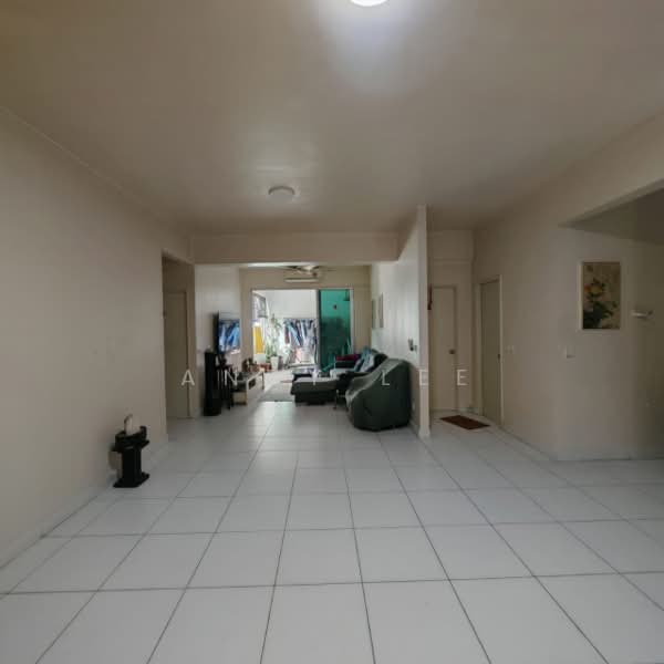 Kondominium untuk Dijual di Elit Heights @ Bayan City - Andy Lee - Living Room - PropertyGuru.com.my