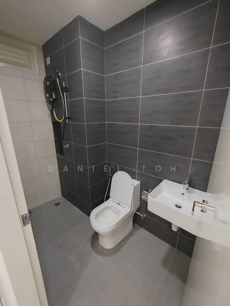 Service Residence for Rent at Horizon Suites - Daniel Toh - Bathroom - PropertyGuru.com.my