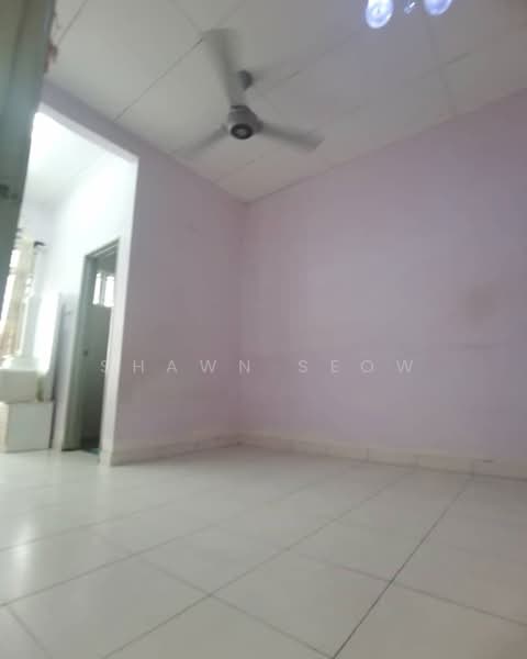 Terraced House for Sale in Bandar Putera 2 (Klang) - Shawn Seow - Interior - PropertyGuru.com.my