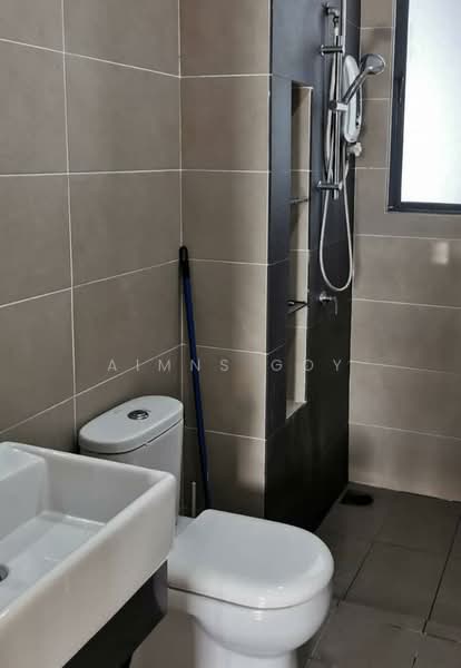 Service Residence for Sale at You Residences @ You City - Aimns Goy - Bathroom - PropertyGuru.com.my