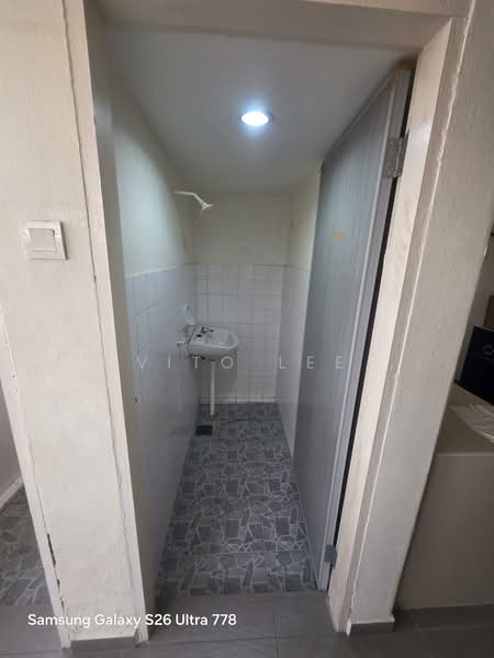 Office for Rent in Taman Malim Jaya (Bachang) - Vito Lee - Bathroom - PropertyGuru.com.my