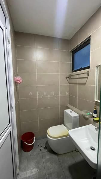 Servis Apartment untuk Disewa di D'Pristine - Werner Kee - Bathroom - PropertyGuru.com.my