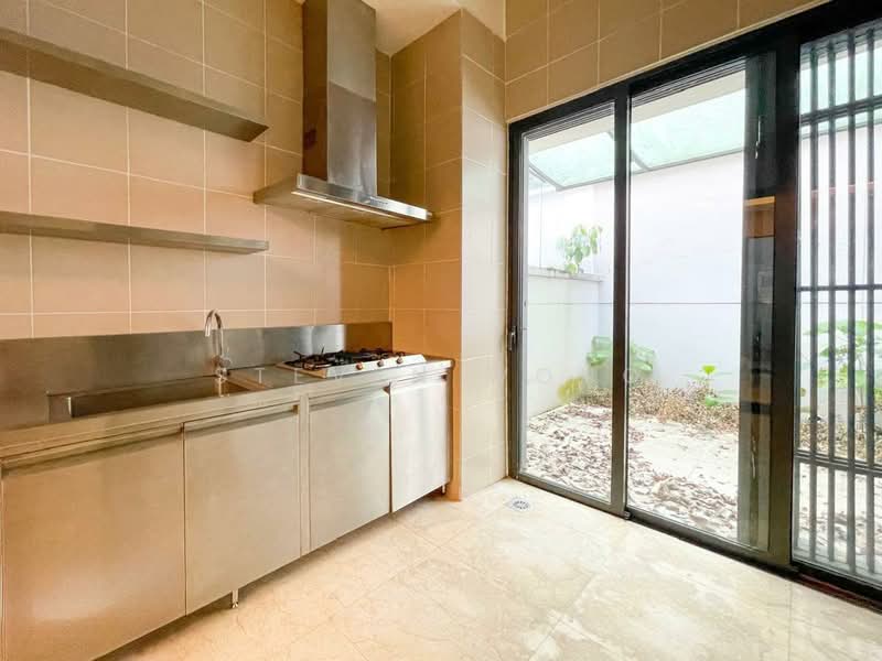 Rumah Berkembar untuk Dijual di Damansara Heights (Kuala Lumpur) - Steven Wong - Kitchen - PropertyGuru.com.my