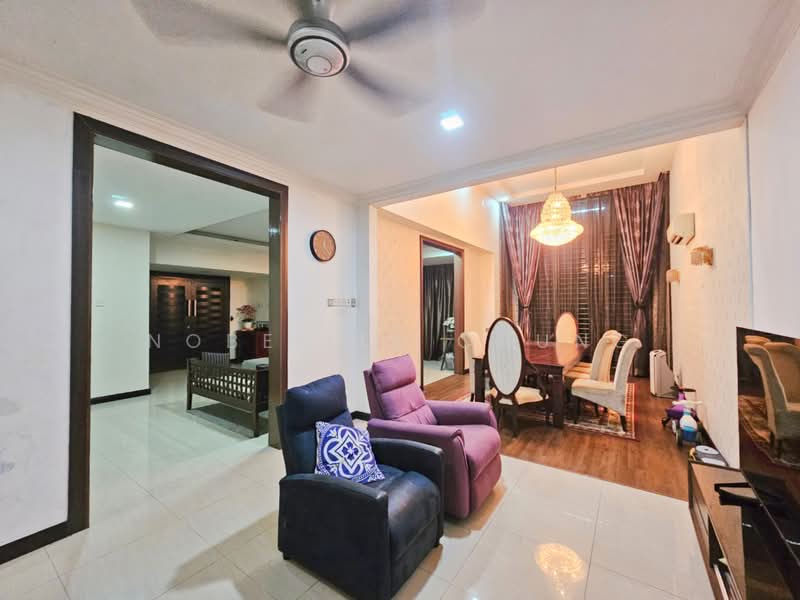 Rumah Teres 2-Tingkat untuk Dijual di Putra Avenue (Subang Jaya) - Nobeille Chung - Living Room - PropertyGuru.com.my