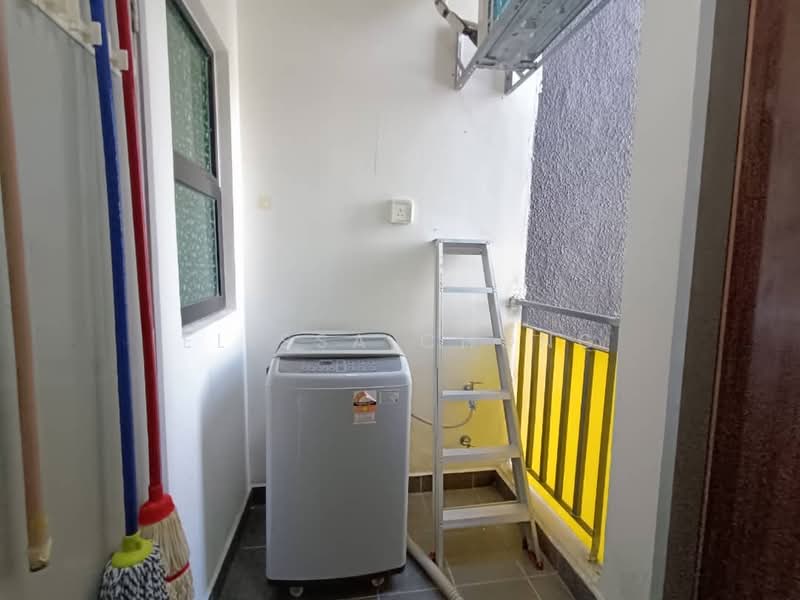Servis Apartment untuk Disewa di G Residence - Elissa Chong - Balcony - PropertyGuru.com.my