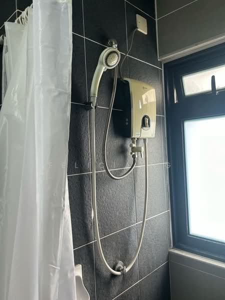 Servis Apartment untuk Dijual di HYVE - Felicia Ng - Bathroom - PropertyGuru.com.my