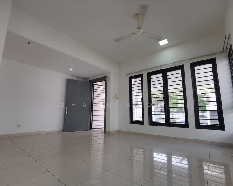 Terraced House for Sale in Alam Impian (Shah Alam) - Shawn Seow - Living Room - PropertyGuru.com.my