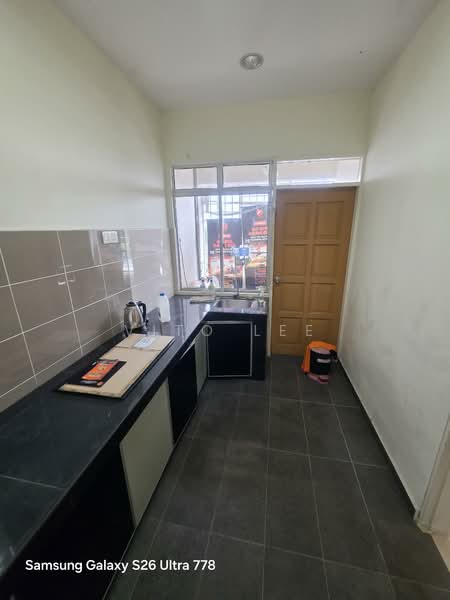 Pangsapuri untuk Disewa di Taman Malim Jaya - Vito Lee - Kitchen - PropertyGuru.com.my