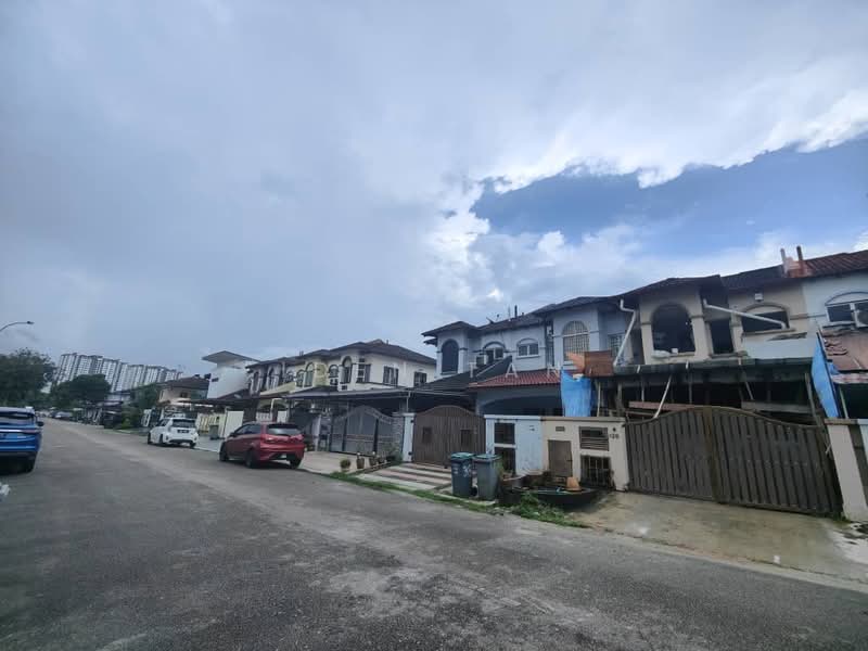 2-storey Terraced House for Sale in Bukit Indah (Iskandar Puteri (Nusajaya)) - Iden Tan - Exterior - PropertyGuru.com.my