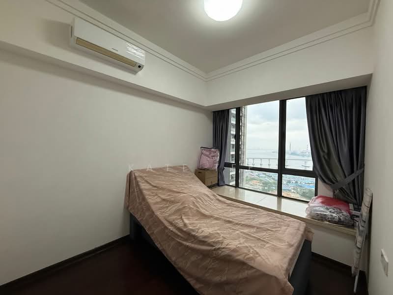 Service Residence for Sale at R&F Princess Cove Phase 1 - Kate Tee - Bedroom - PropertyGuru.com.my