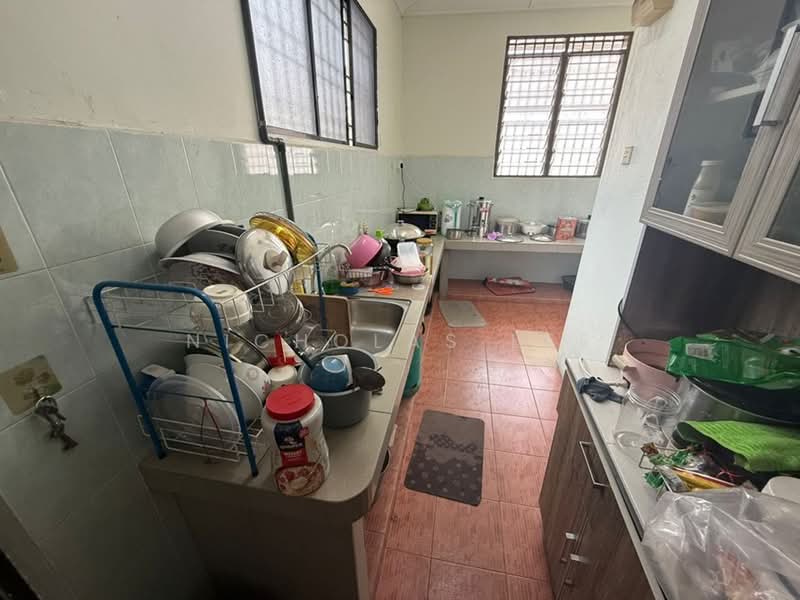 Rumah Teres 1 Tingkat untuk Dijual di Taman Gamelan (Menglembu) - Nicholas Lee - Kitchen - PropertyGuru.com.my