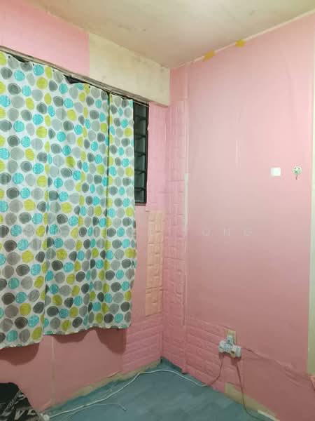 Flat for Sale at Taman Tan Sri Yaacob - Daniel Yong - Interior - PropertyGuru.com.my