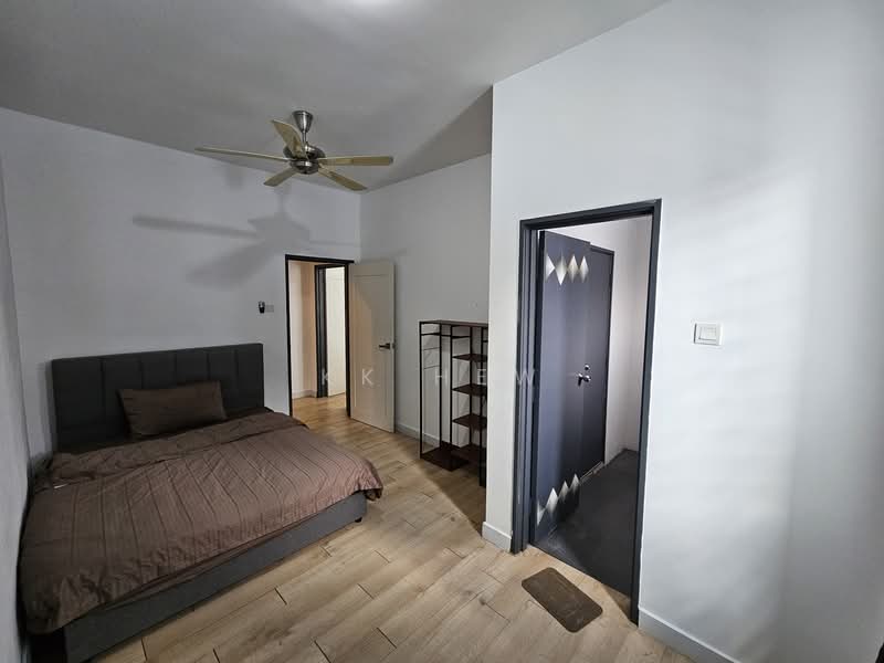Rumah Teres 3 Tingkat untuk Disewa di Semenyih (Selangor) - KK HEW - Bedroom - PropertyGuru.com.my