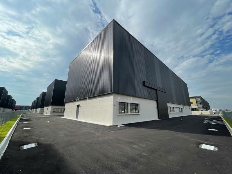 Detached Factory for Rent in Bandar Bukit Raja (Klang) - Afiqah . - Exterior - PropertyGuru.com.my