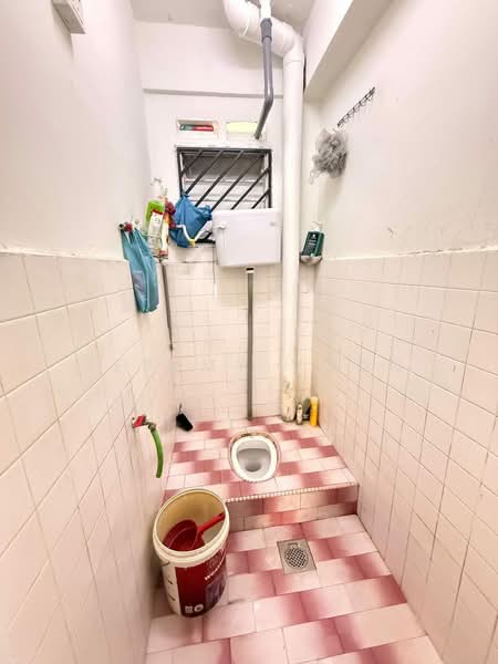 2-storey Terraced House for Sale in Taman Johor Jaya (Johor Bahru) - Jeremy Voon - Bathroom - PropertyGuru.com.my