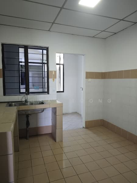 Condominium for Sale at Fairway Mansions - Susan Soong - Kitchen - PropertyGuru.com.my